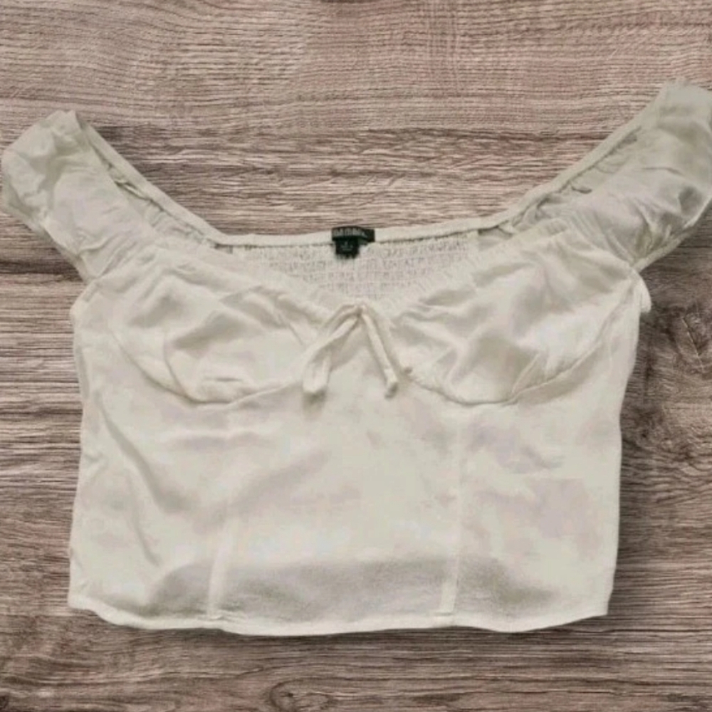 Wild Fable White Crop Blouse Top Small Read**